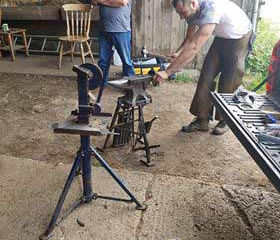 Walking on clouds - Glushu Glue on Horseshoes
