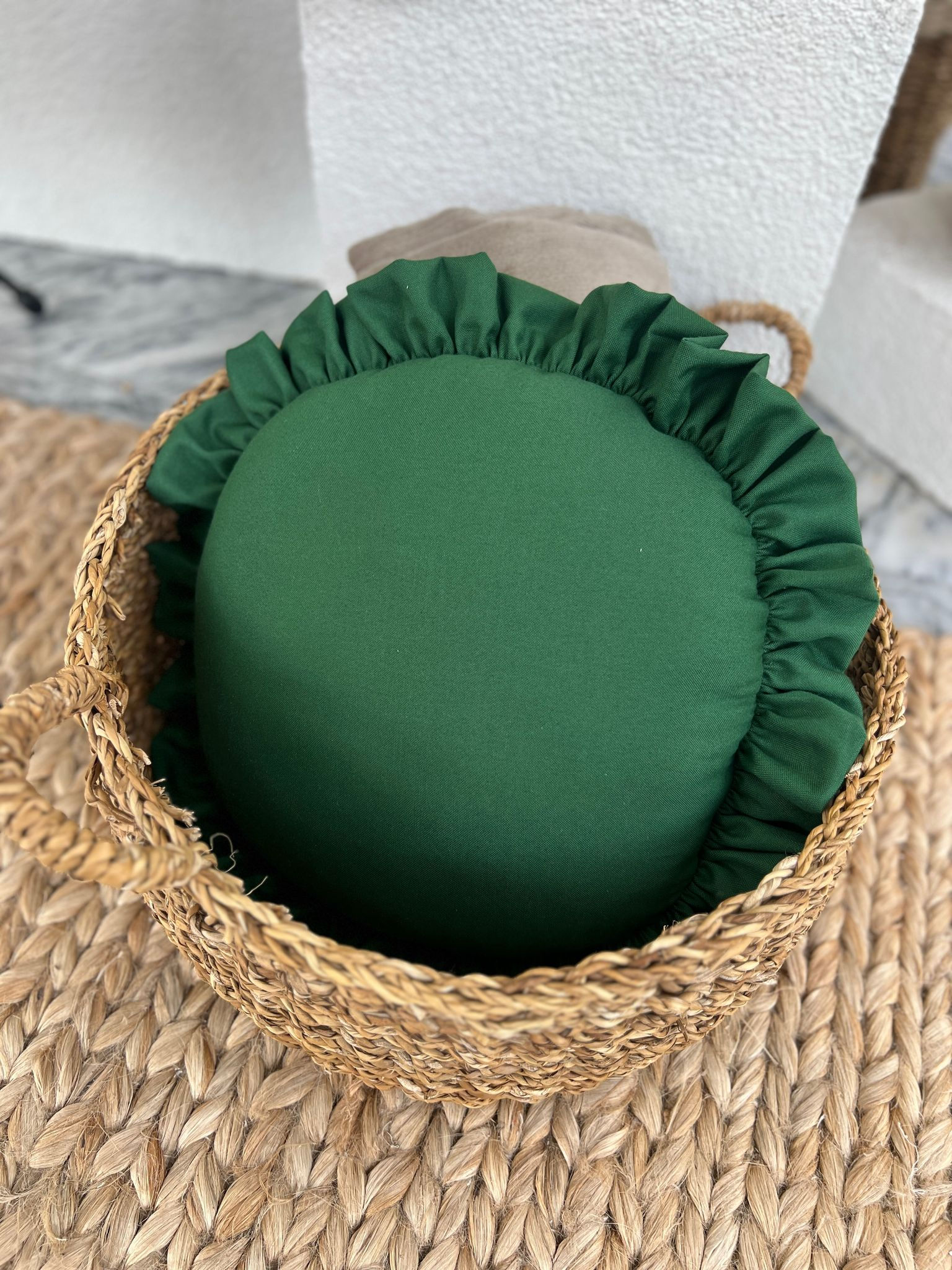 Mossy Yuvarlak Fırfırlı İç Dolgulu Kırlent / Yastık