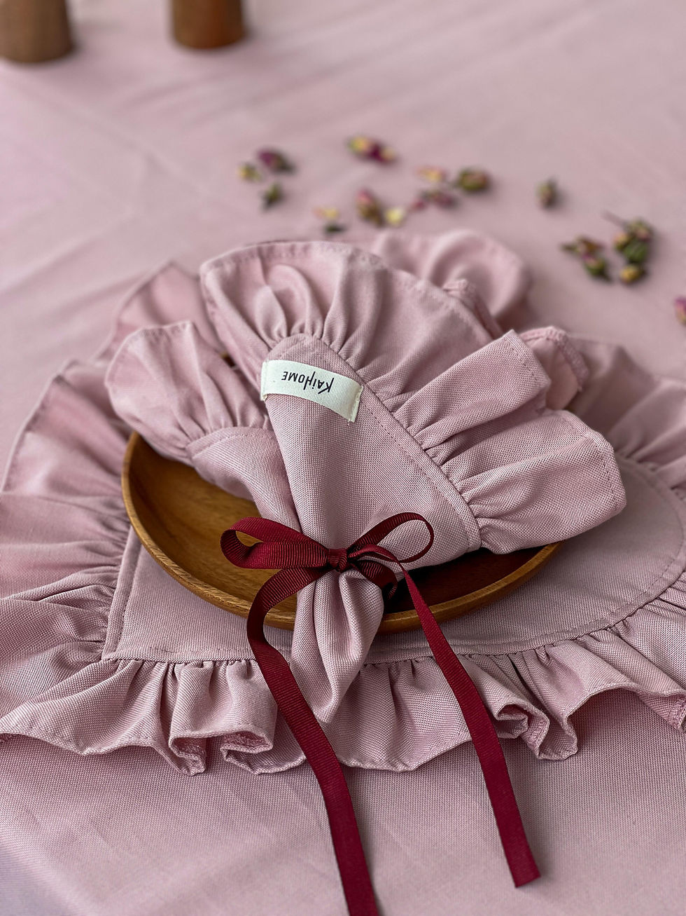 Küçük resim: 2Li Rosy Keten Kumaş Fırfırlı Pembe Peçete