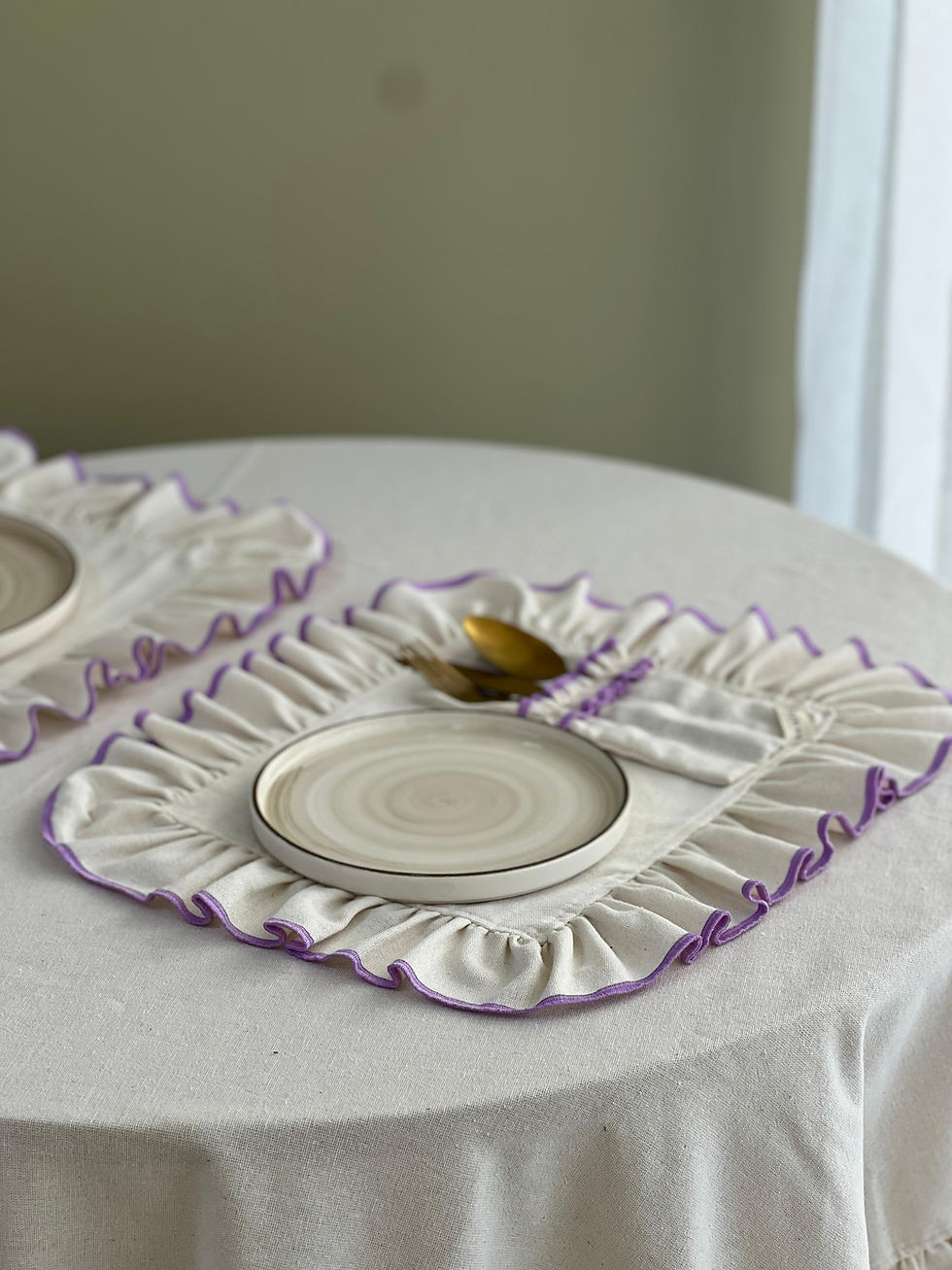 Küçük resim: Natural Lila Nakışlı Supla