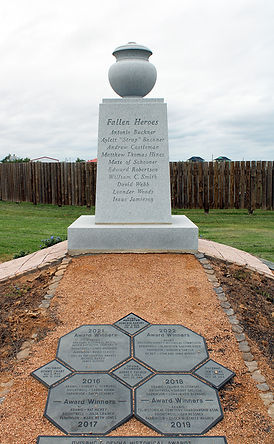 Velasco_Memorial_05_1600x1000.jpg