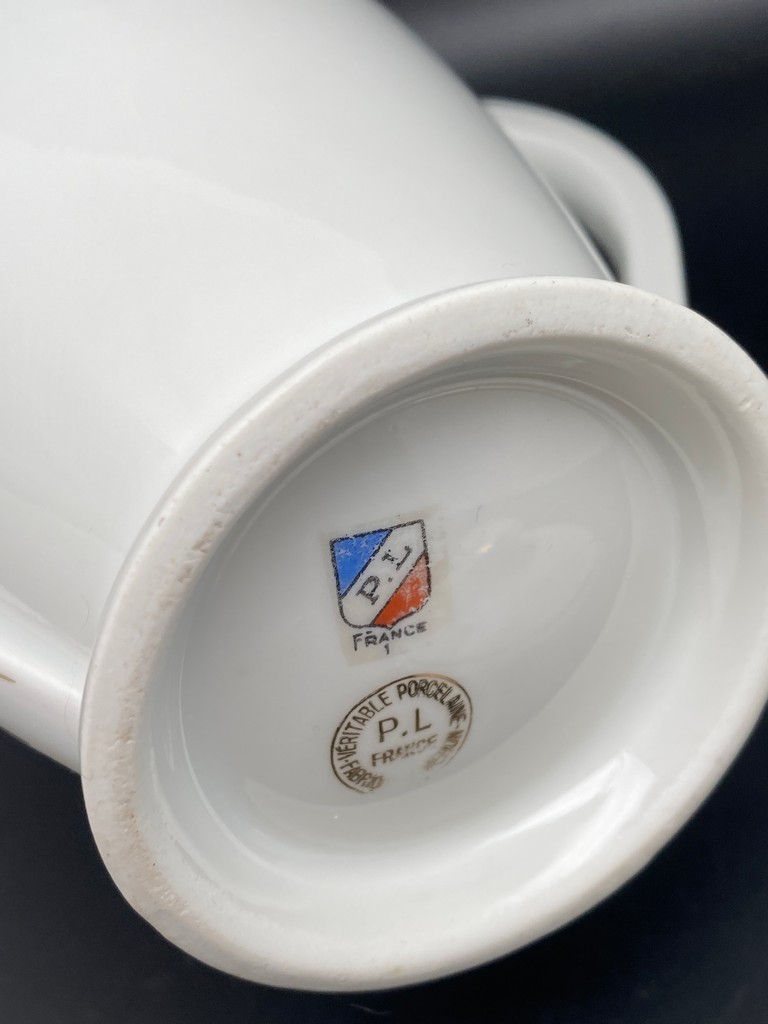 Miniature : Théière porcelaine de Limoges liseré doré et jaune