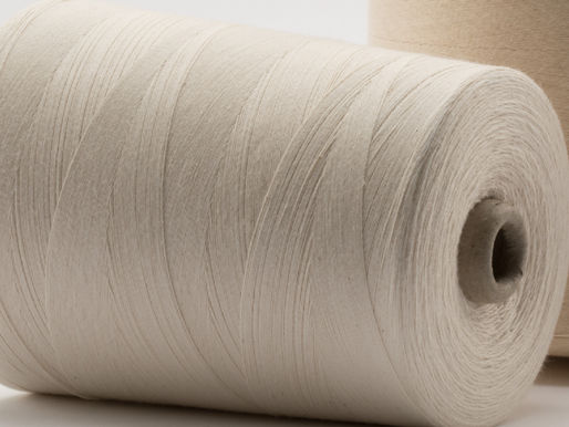 From Swatch to Garment: How Yarn Selection Influences Production