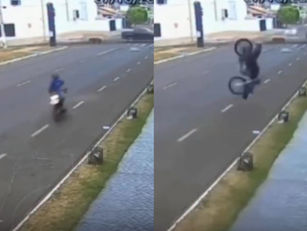 Motociclista é arremessado após se enroscar em fiação solta em Jataí