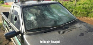 Criminosos depredam Fiat/Fiorino em rua nas imediações do Lago Seco da Vila Isaura