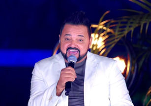 Ray, da dupla Renan e Ray, é entubado após passar mal em fazenda, está na UTI e dupla cancela shows