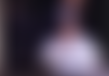 Após 37 dias de internação, o papa Francisco recebeu alta do hospital e aparece publicamente