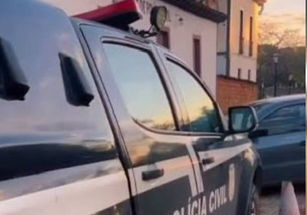 Polícia Civil prende jovem de 22 anos e apreende cerca de 2,5 kg de drogas em Pirenópolis