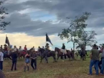 Começou a tradicional Folia dos Alves em São Francisco de Goiás