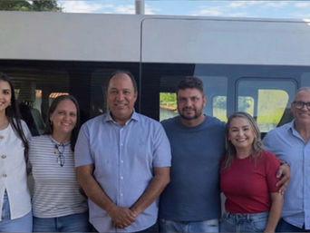 Com apoio de Lineu Olímpio, Rianápolis conquista nova van para atendimento à população