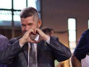 Presidente do Detran, Delegado Waldir rompe com Prefeito Sandro Mabel e o compara a Rogério Cruz