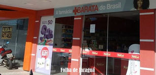 Criminosos invadem farmácia a 100m da sede da PM e saqueiam estoque de medicamento
