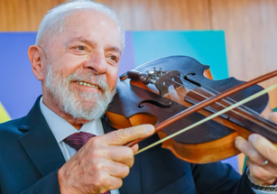 Lula autoriza R$ 16,8 bilhões via Lei Rouanet e quebra próprio recorde