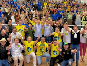Wilder Morais e Ana Paula iniciam pré campanha com ato do PL em Anápolis