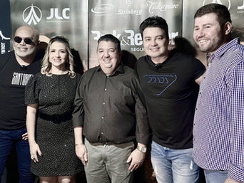 Mortes em intervalo de dias: foto antiga com Amilton Filho e Rick chama atenção