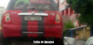 Criminosos tomam carro de personal trainer no trevo norte de Jaraguá e capotam na GO-080