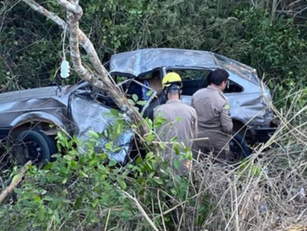 Uma pessoa morre e três ficam feridas em capotamento na GO-244 em Porangatu