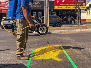 Jaraguá inicia pintura de 30 quebra-molas para reforçar segurança no trânsito