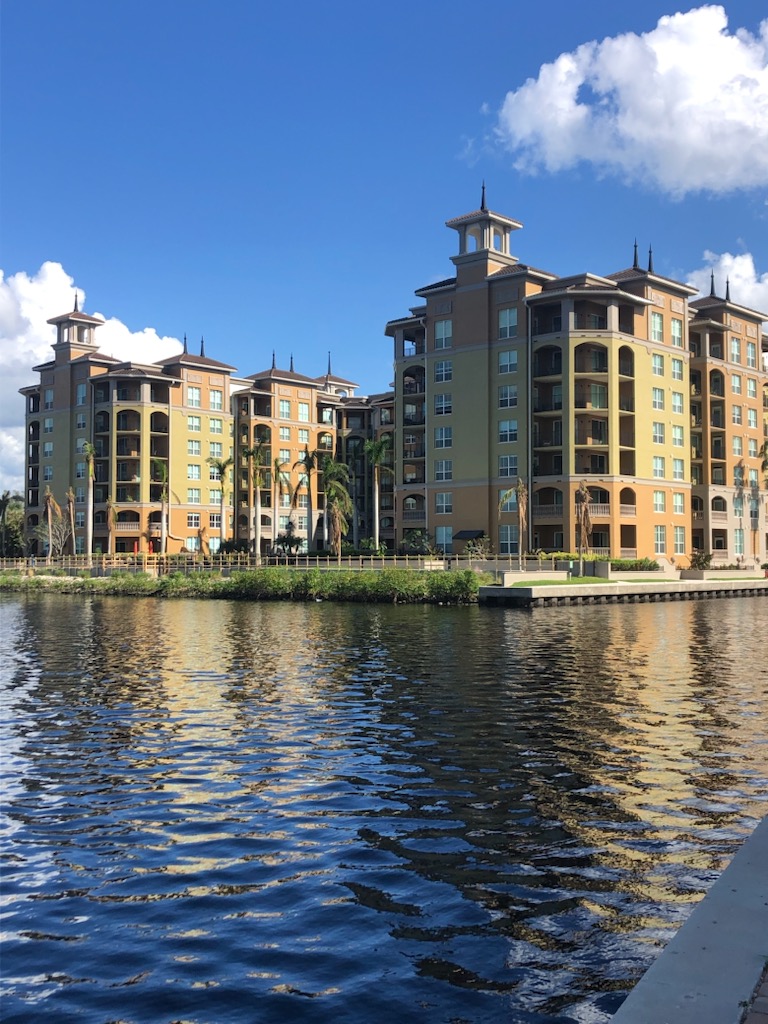 Alta Mar condominium along the Caloosahatchee waterfront