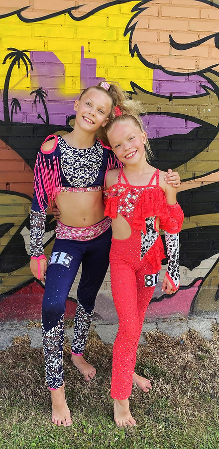 Filippa og Estelle.JPG