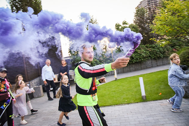 Квесты киев, квесты на выезд, квесты на природе, квест, квесты для детей киев, квесты для подростков, детские праздники киев, детский др, организация детского др киев, аниматоры киев, квести на виїзд, квести київ, квести на природі, дитячі квести, квести для підлітків, аніматори київ, підліткові квести, цікаві програми для дітей, день народження, свято під ключ київ, організація дн київ, квест на выпускной, шкільний випускний, аніматори на випускний, квест на випускний, дитячий випускний, квести на вулиці київ, квести за місто, квест вдома, организация квеста на дому киев, виїзні квести для дітей, квести варшава, квести європа, квест блогери, блогерський квест київ, блогери, тікток квест, тікток аніматори, ютюб квест