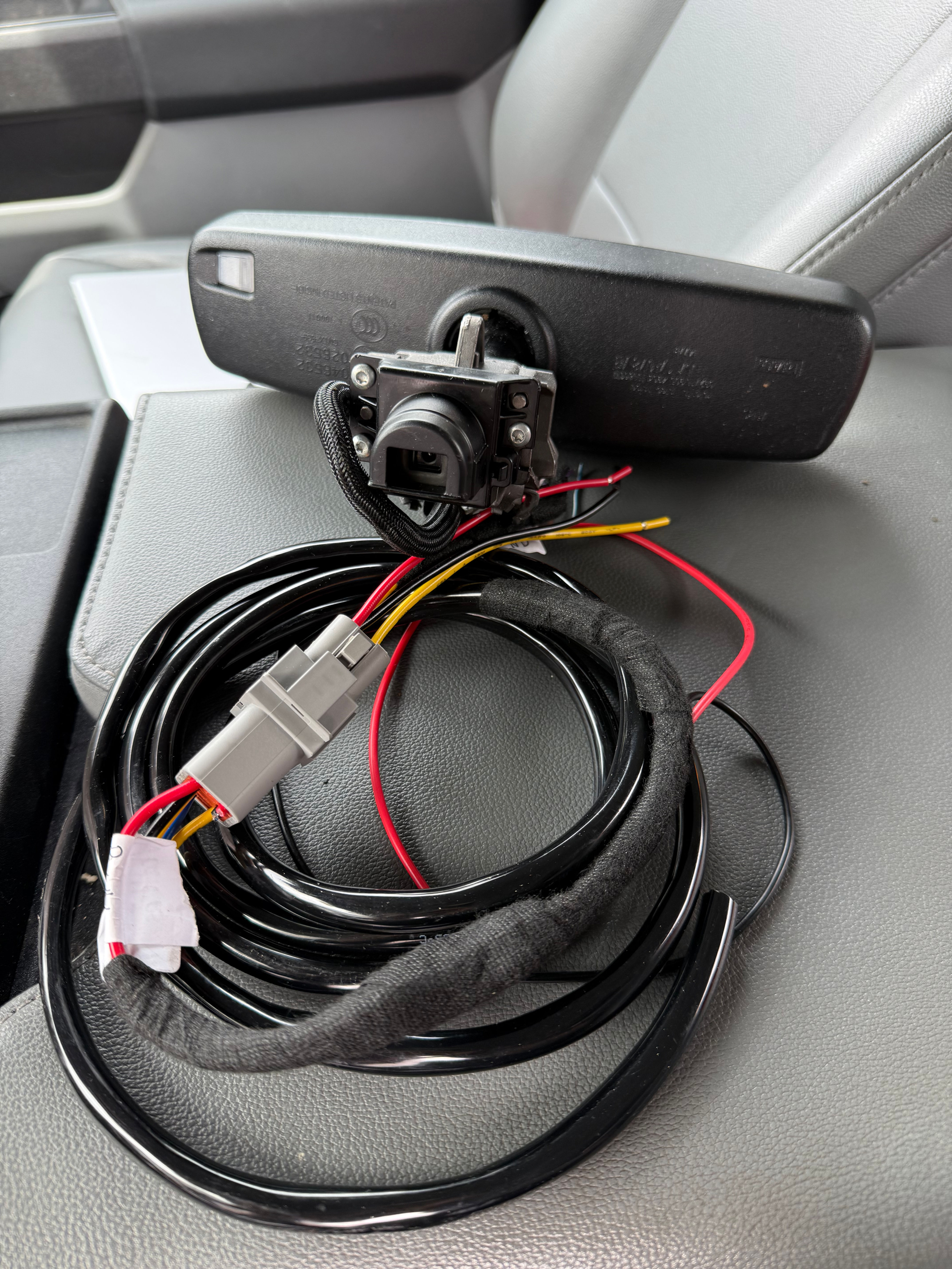 Ipma Sensor IPMA Auto High Beam/ Rain Sensor Kit MIRROR INCLUDED | Retro Duty