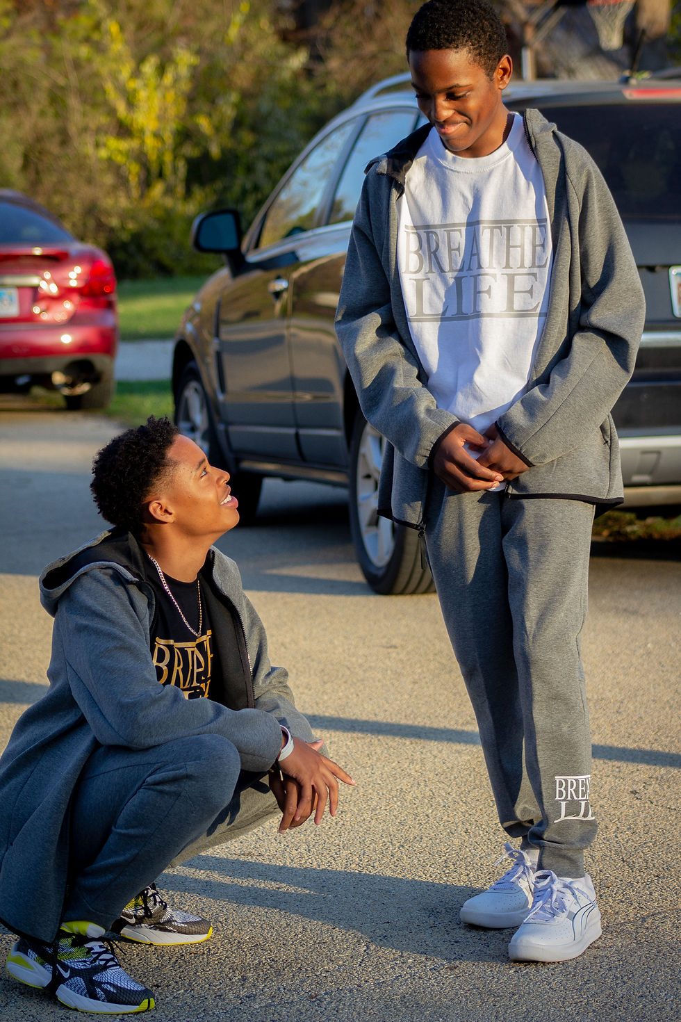 Thumbnail: Jogging Suit