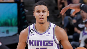 Murray sidelined with illness, will sit out Phoenix game