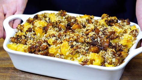 Stuffing Crusted Mac and Cheese