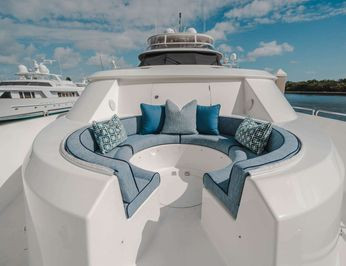 charter-now-or-never-yacht-2.jpeg