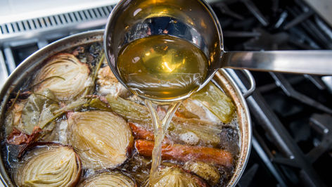 how to PREP BONE BROTH and NEVER buy BOXED STOCK again (brodo di carne)