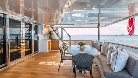 loon_yacht_charter_mainaftdeck.jpeg