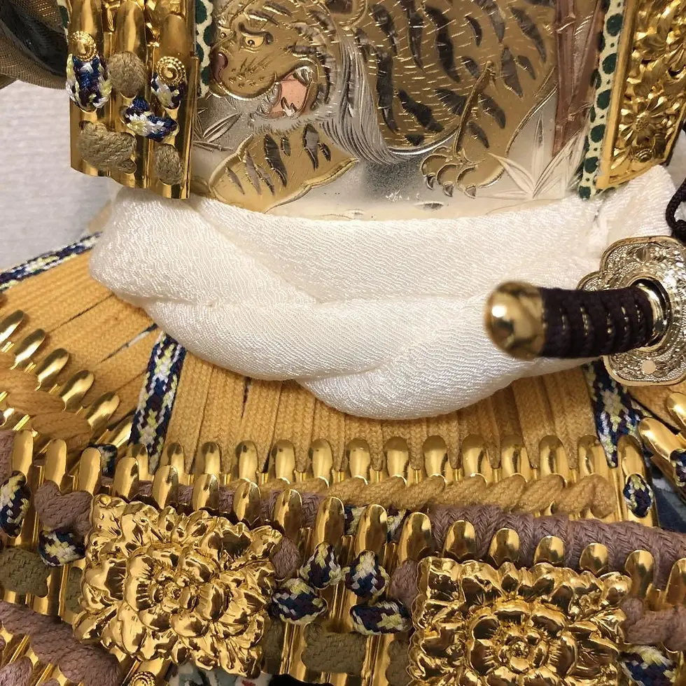 Miniatura: bambola samurai kogatsu ningyo