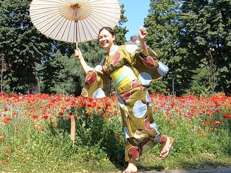 浴衣 - Un'estate in Yukata! Quanti Ricordi...