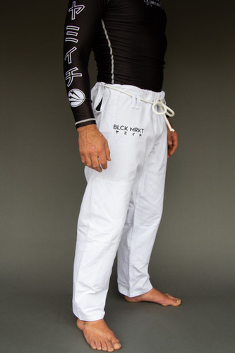 BMK Classic White 2.0 | Black Market Kimonos