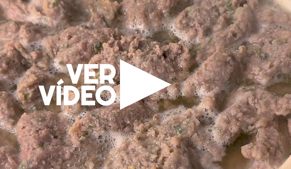 Mira el vídeo de cómo hacer sopa de albóndigas de hígado