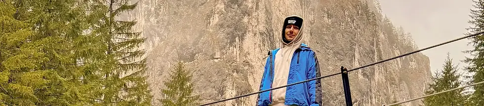 eric-avito-bicaz-mountain-river-nature-trail-trek-roadtrip-cropped.webp