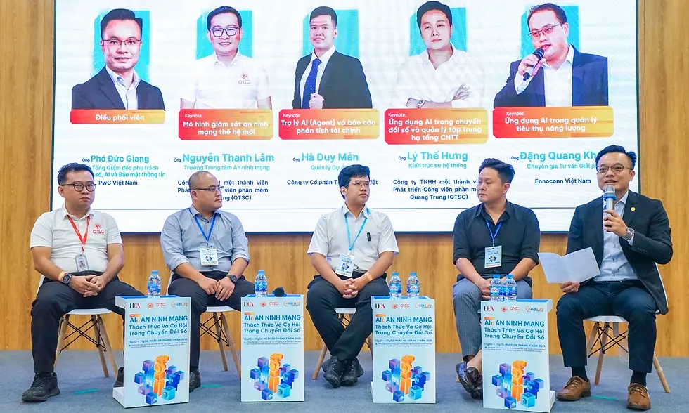 Các diễn giả tại sự kiện. Ảnh: Bảo Lâm