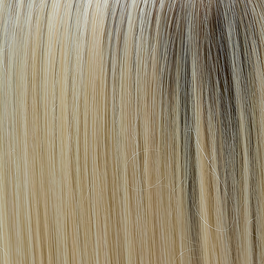 Swedisch Blond Rooted