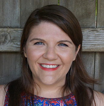 Headshot - Laura Webb.JPG
