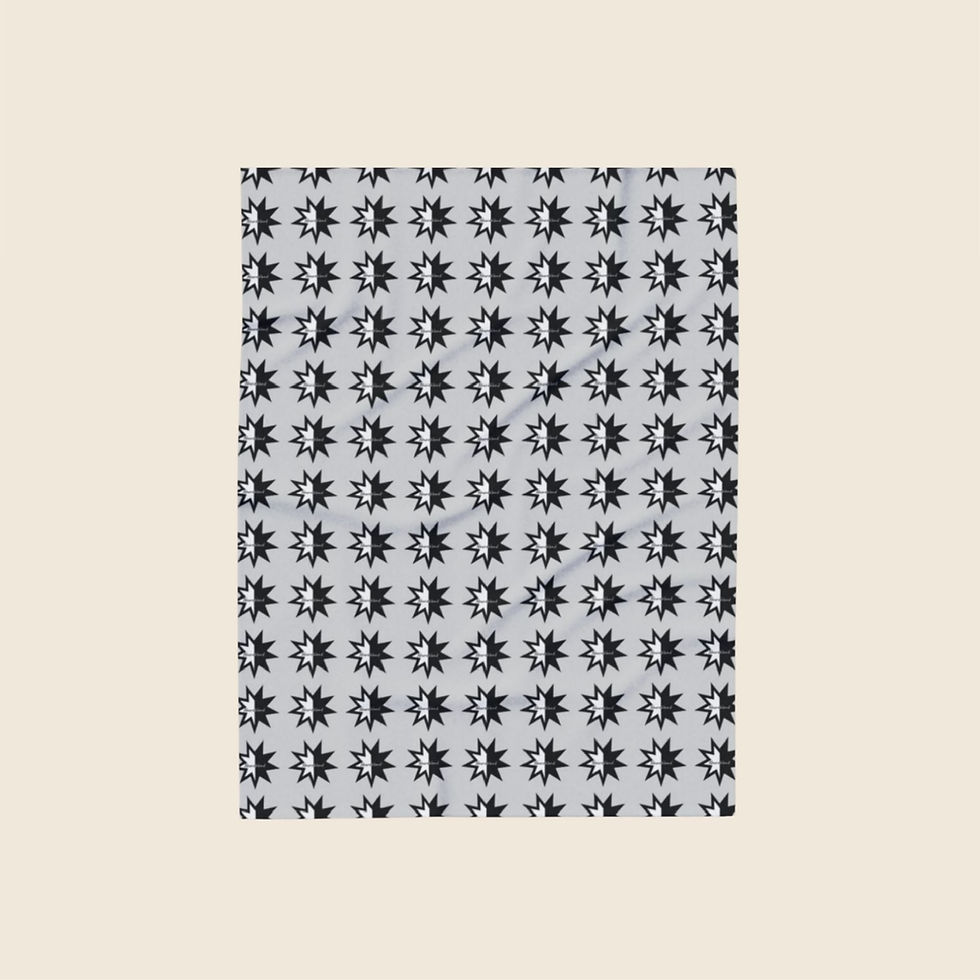 Grey straight pattern arctic fleece blanket with star design