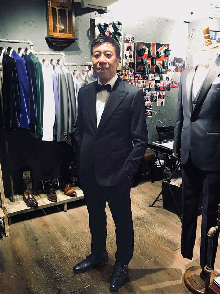 導演馬偉豪穿著852 Tailor House訂製西裝出席第40屆香港電影金像獎