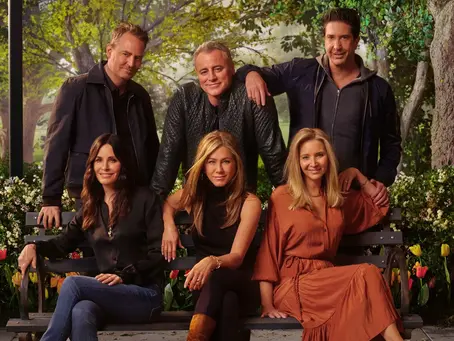 El elenco de 'Friends' se pronuncia sobre la trágica muerte de Matthew Perry