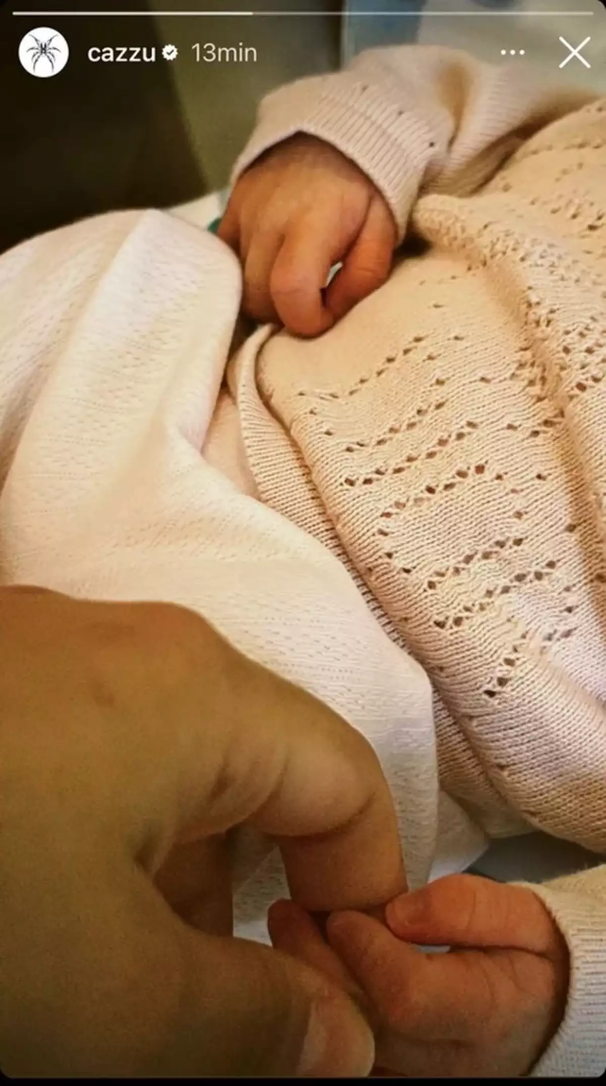 Bebé Cazzu y Nodal