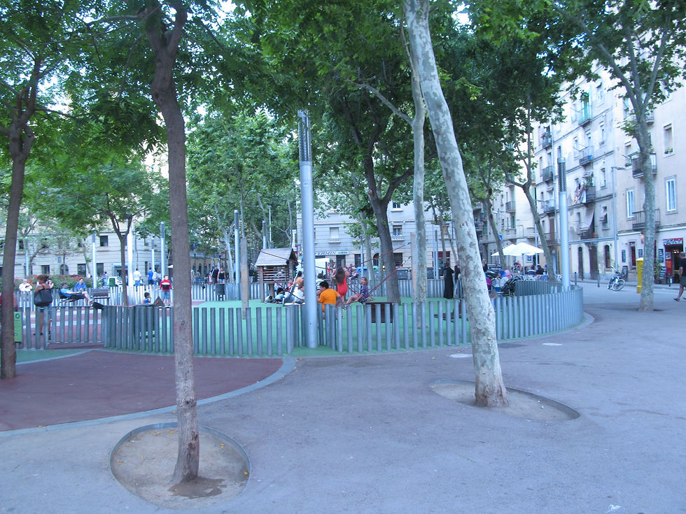 Parque en la Plaza de Barceloneta