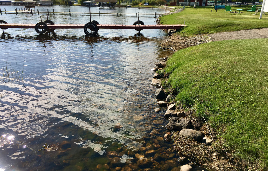 BOAT LAUNCH East End Resort