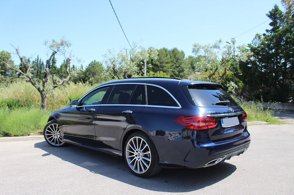 Miniature : Mercedes C220d AMG LINE - VENDU