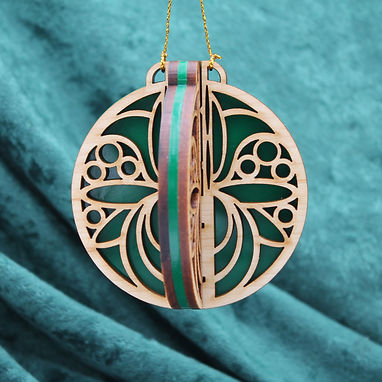 Iris Level 2 with Acrylic Accent