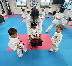 276314909_1846379442224251_2393469769674