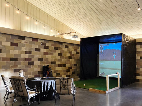 NEW!! Golf Simulator in the Lodge
